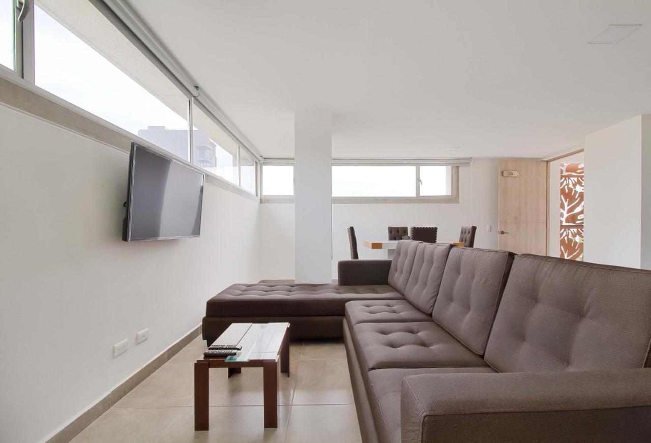 Camelot Apartahotel Medellín Buitenkant foto