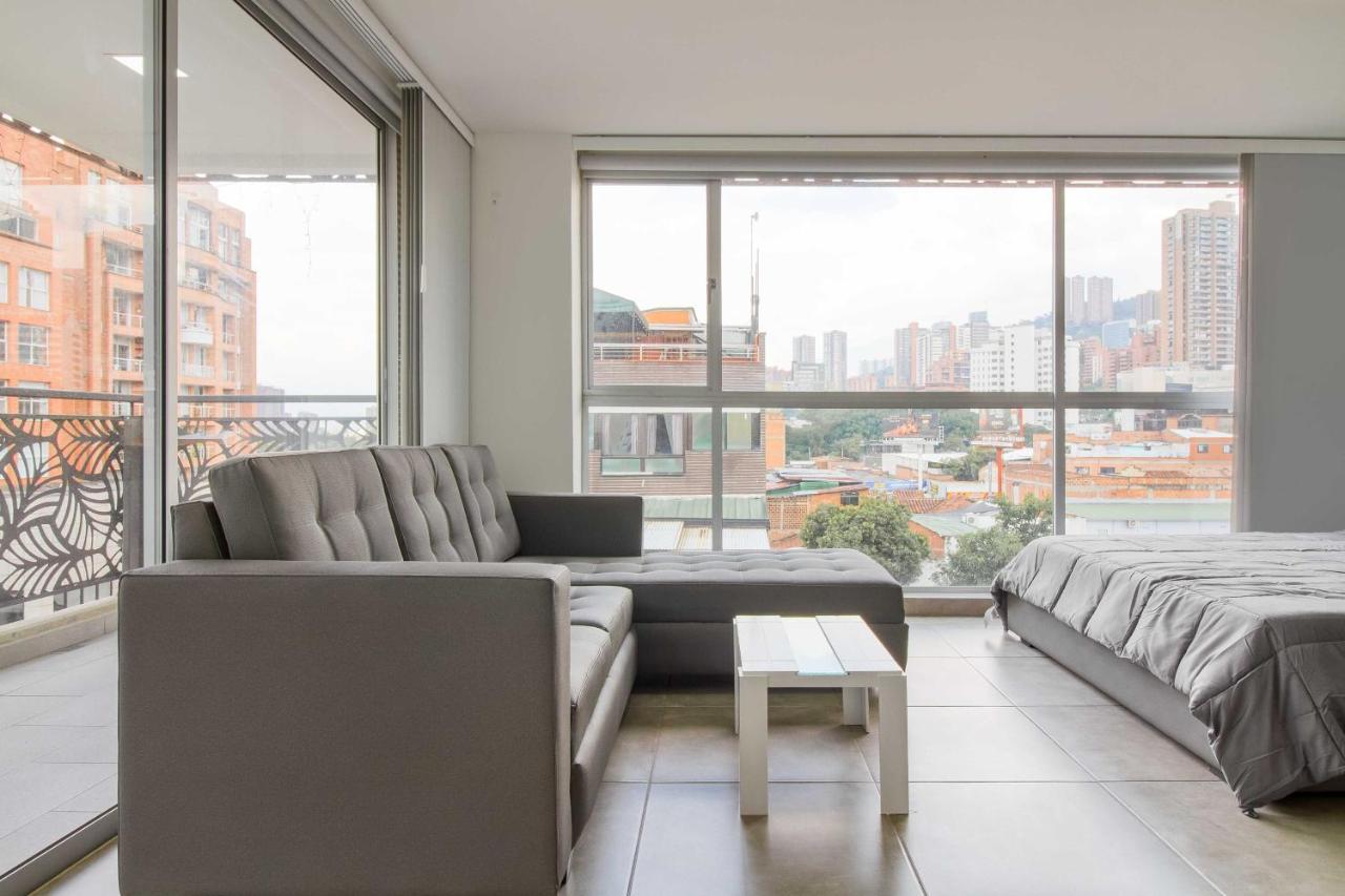 Camelot Apartahotel Medellín Buitenkant foto