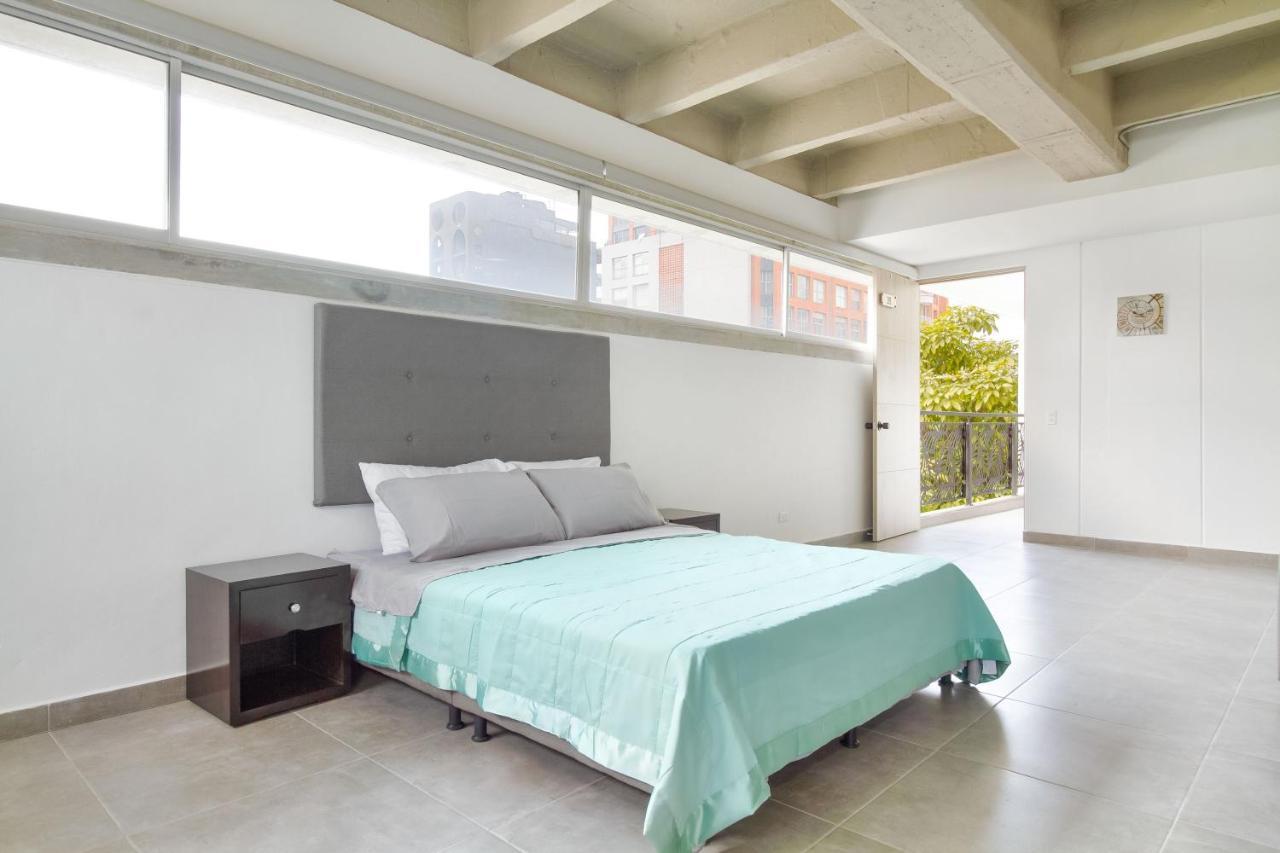 Camelot Apartahotel Medellín Buitenkant foto