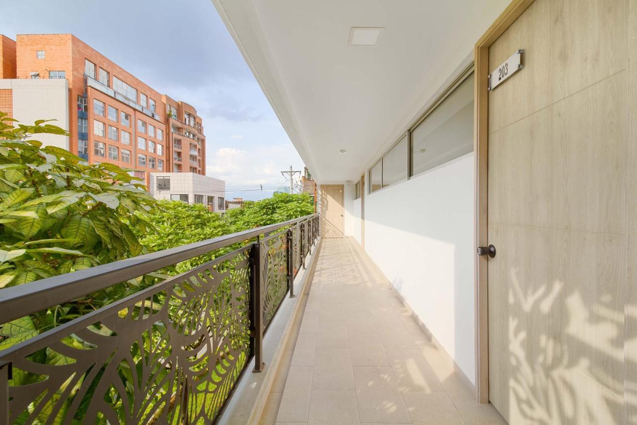 Camelot Apartahotel Medellín Buitenkant foto