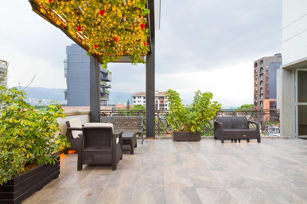 Camelot Apartahotel Medellín Buitenkant foto