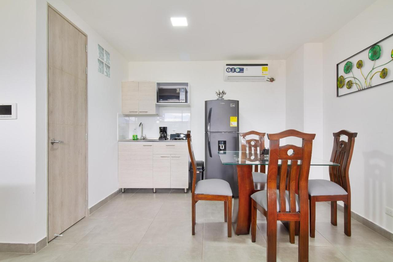 Camelot Apartahotel Medellín Buitenkant foto
